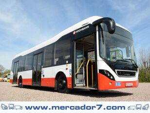 Volvo 8900 H  autobús urbano siniestrado