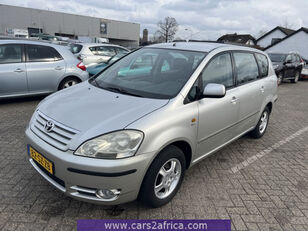 Toyota Avensis Verso 2.0 monovolumen