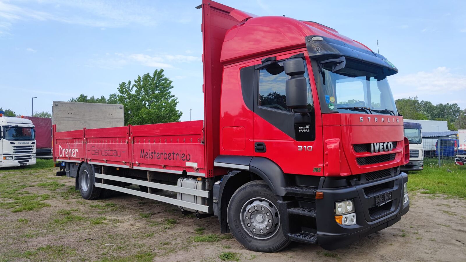 IVECO Stralis 310 Pritsche 8m + LBW Dautel 1500 kg camión caja abierta