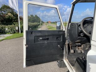 venta de Land Rover Defender 110 camión caja abierta imagen 12 Land Rover Defender 110 camión caja abierta imagen 12