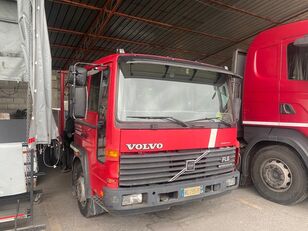 Volvo FL612 + Hiab 060-3 camión caja abierta