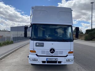 MERCEDES-BENZ atego 230 cv camión para transporte de ganado