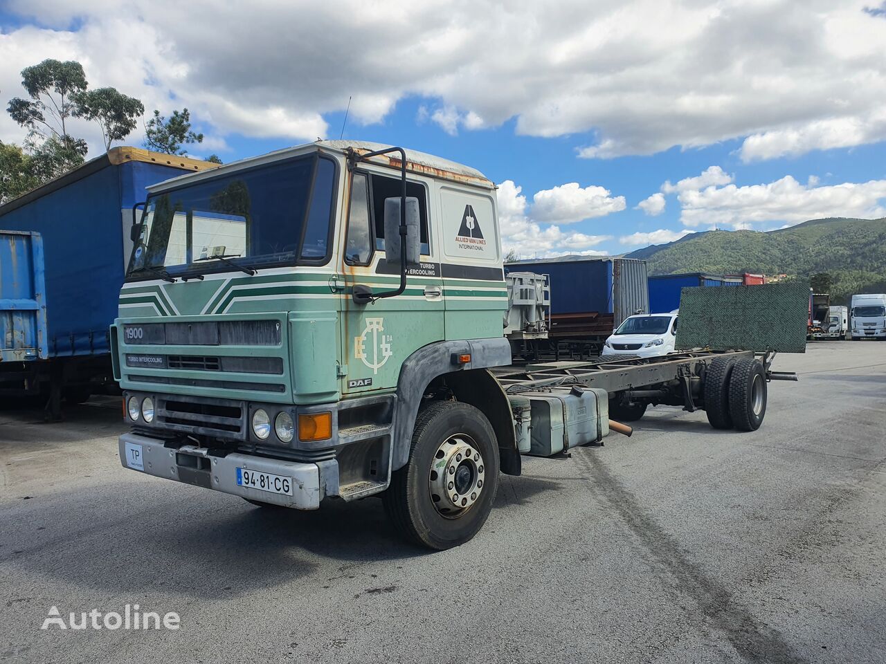 DAF 1900 camión chasis