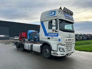 DAF XF 106.460 camión chasis