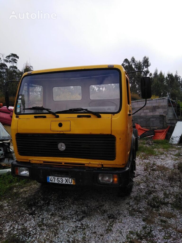 Mercedes-Benz 1419 camión chasis