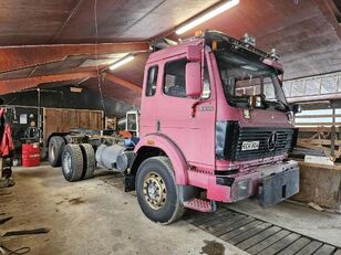 Mercedes-Benz SK 2435 6X2/ 6X4 Robson roller drive camión chasis