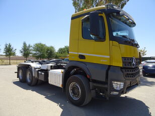 Mercedes-Benz AROCS  33 51 camión con gancho