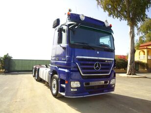 Volvo ACTROS 25 46 camión con gancho