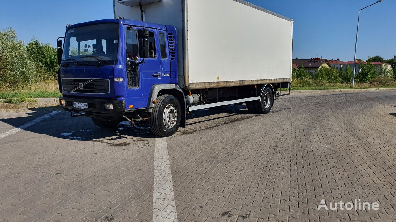 Volvo  Volvo FL 618 250  camión con lona corredera