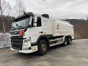Volvo FM460 tanker w/ 4 chambers WATCH VIDEO camión de combustible