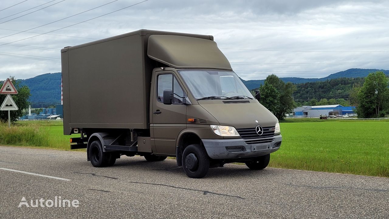 Mercedes-Benz Sprinter 413 CDI camión furgón