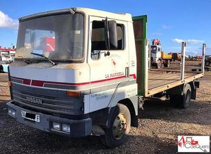 Nissan L60 camión plataforma para piezas