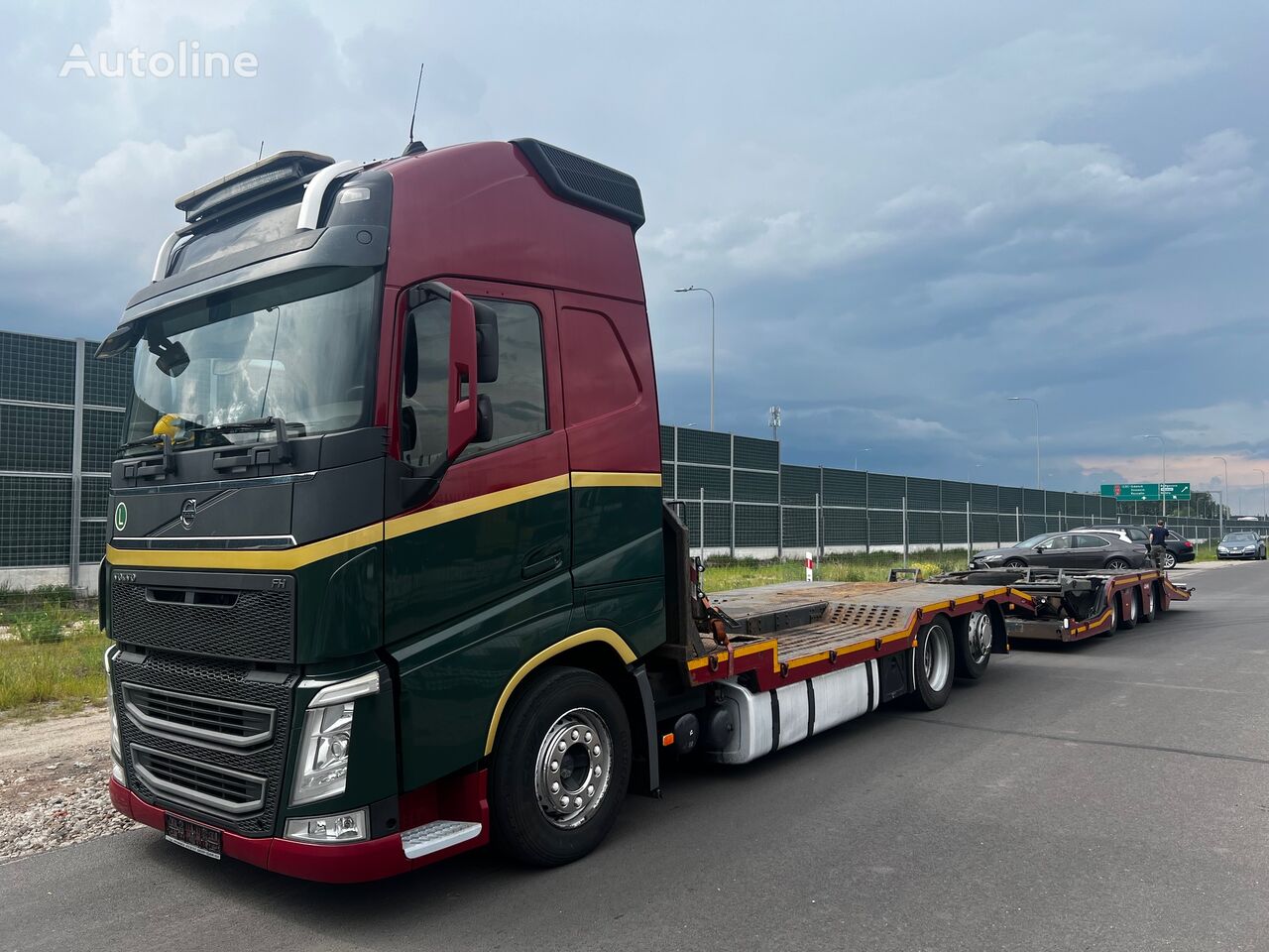 Venta de Volvo FH 4 500 HP 6x2 + MaxiLohr przyczepa LOHR camión ...