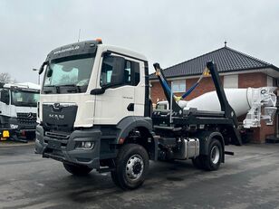 MAN TGS 18.400 4x4  Euro 6e Hyva Absetzkipper camión portacontenedores nuevo