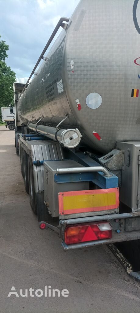 Magyar SR3MEB camión cisterna semirremolque