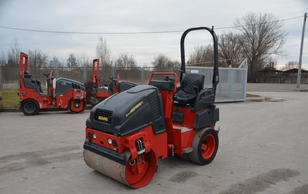 BOMAG BW 100 ACM compactador de asfalto