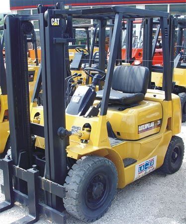 CATERPILLAR GP20 carretilla elevadora