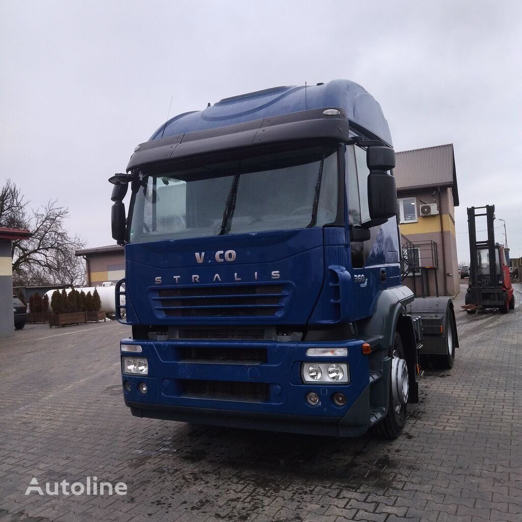 IVECO AT 440 tractora