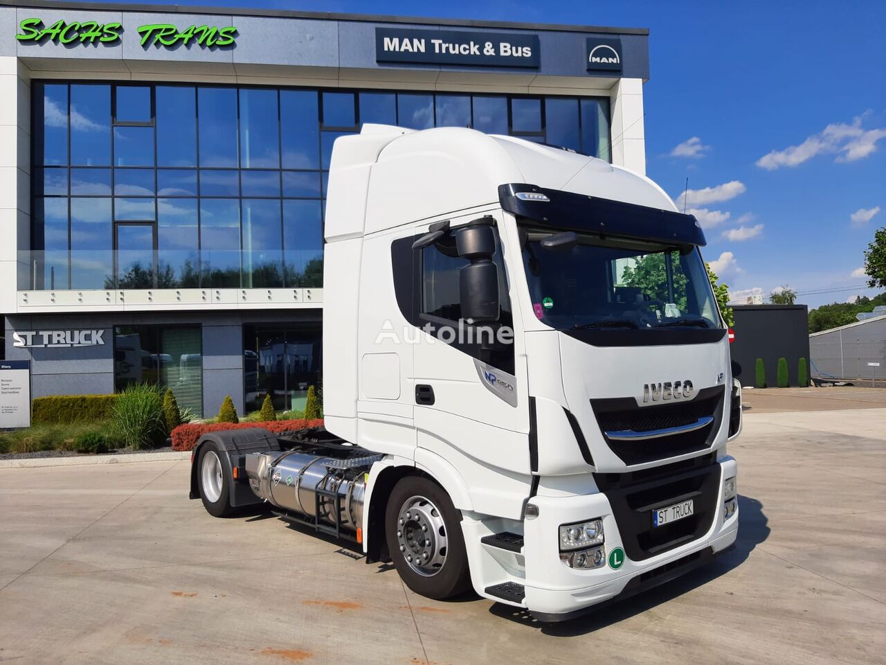 IVECO STRALIS NP 460 LNG / MEGA / RETARDER /  10 AVAILABLE tractora