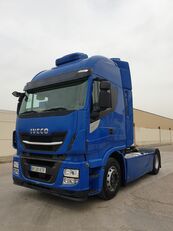 IVECO Strailes tractora