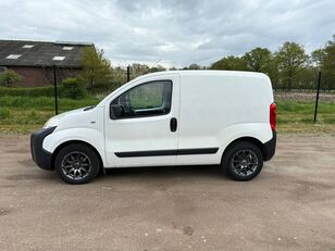 Peugeot Bipper furgoneta pequeña